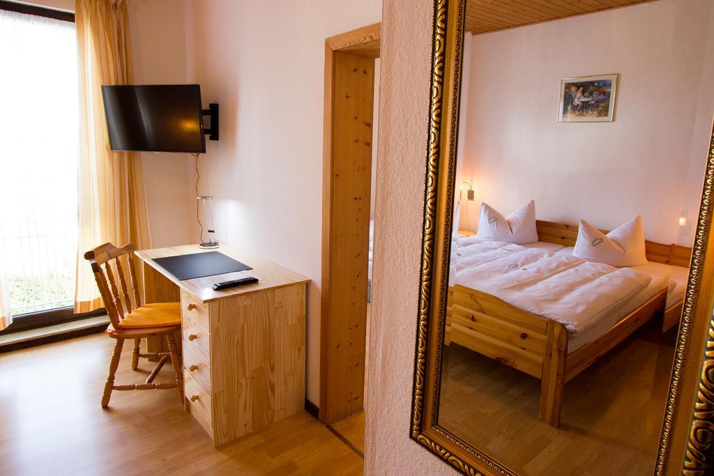 Pension Zum-Ratsherrn Friedrichroda Phòng bức ảnh
